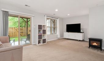 816 NANCY LYNN Ln, Arnold, MD 21012