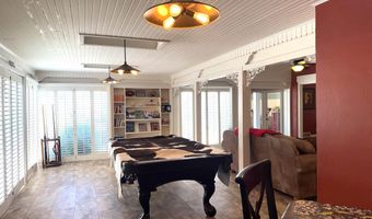 812 S Clowe Ave, Artesia, NM 88210