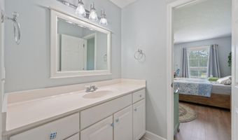 652 Tommy Eiland Rd, Baker, FL 32531