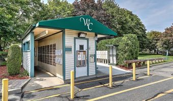 583 Pocasset Ct, Warwick, RI 02886