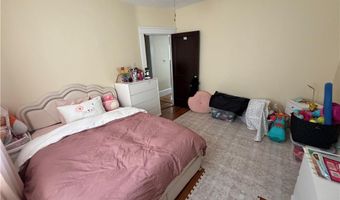105 Eldridge St, Cranston, RI 02910