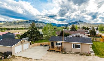 2851 W 2nd Ave, Buffalo, WY 82834