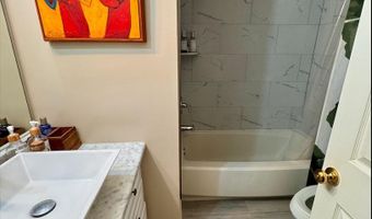 6004 LINCOLNIA Rd, Alexandria, VA 22312