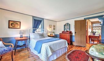 324 Pleasant St, East Providence, RI 02916