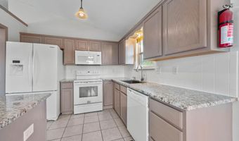 1817 N Buckthorn Ct, Andover, KS 67002