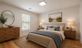 1808 SW D St, Bentonville, AR 72712
