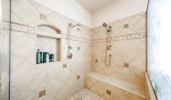 42480 N SPUR CROSS Rd, Cave Creek, AZ 85331