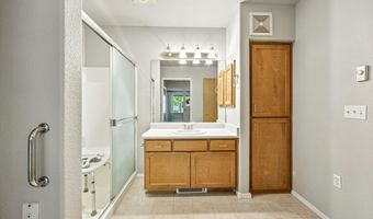 941 Mountain Meadows Cir, Ashland, OR 97520