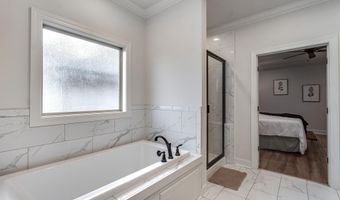 836 Long Leaf Cir, Brandon, MS 39042