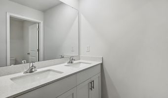 1060 QUEENSLAND Ln, Ayden, NC 28513