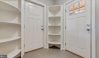 2705 W GORDON, Allentown, PA 18104