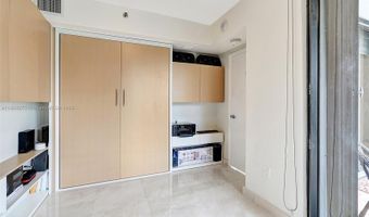 4000 Island Blvd L-2, Aventura, FL 33160