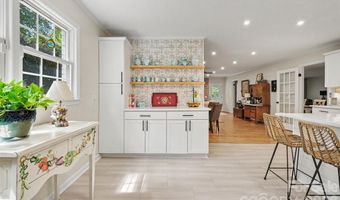1203 Flintshire Dr, Albemarle, NC 28001