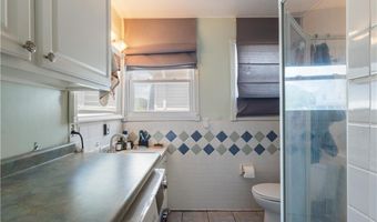 871 Smithfield Ave, Lincoln, RI 02865