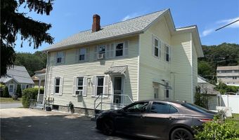 17 Warren Ave, Lincoln, RI 02865