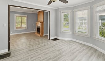 939 S 4th St, Albion, NE 68620