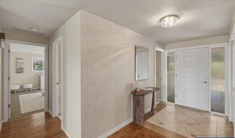950 Edgewood Dr NW, Albany, OR 97321