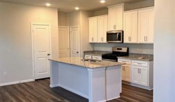 900 Portina Dr, Anna, TX 75409