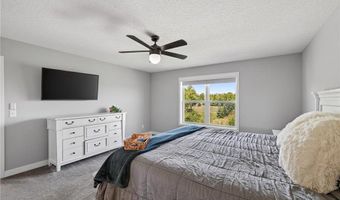 11848 73rd St NE, Albertville, MN 55301