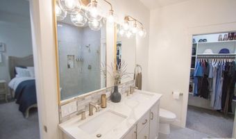 4900 Torcello Dr, Ammon, ID 83406