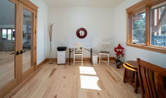 20440 Swalley Rd, Bend, OR 97703