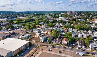 344 5th St, Bridgeport, CT 06607
