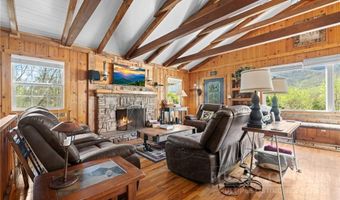 184 Dutch Treat Rd, Banner Elk, NC 28604