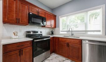 246 Park St, Attleboro, MA 02703