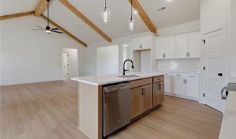32 Creek Stone Ln, Autryville, NC 28318