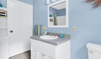 5605 Flat River Rd, Coventry, RI 02827