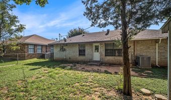 516 Heather Ln, Keene, TX 76059