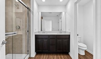 413 Cold Spring St, Algonquin, IL 60102
