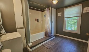 1114 E Michigan Ave, Albion, MI 49224
