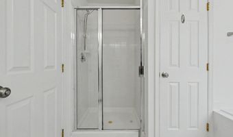 5438 SUMMER LEAF Ln, Alexandria, VA 22312