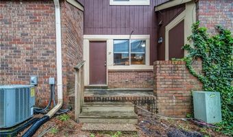37 Country Place Ct, Alpharetta, GA 30005