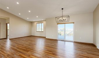 7644 White Pine Cir, Billings, MT 59106