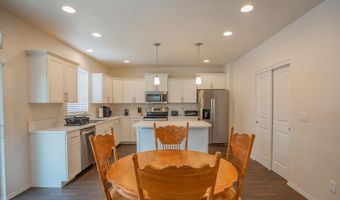 516 Churchill Downs St SE, Albany, OR 97322