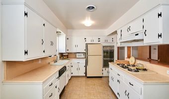 30 N Vega St, Alhambra, CA 91801