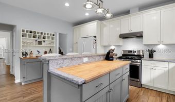 3 Martha Ln, Bluffton, SC 29910