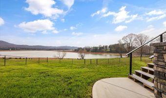 481 Masters Ln, Bean Station, TN 37708