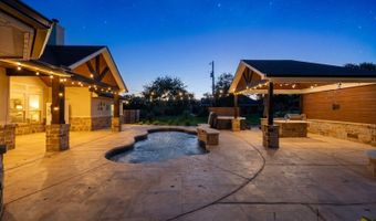 1009 Bluebonnet Ln, Adkins, TX 78101