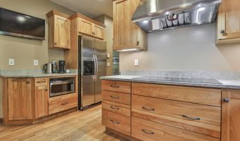 5 Heron Marsh Ln, Brookline, NH 03033