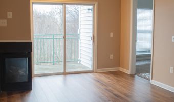 15620 EVERGLADE Ln 403, Bowie, MD 20716