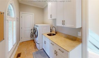 1 Isla St, Barboursville, WV 25504