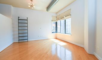 520 JOHN CARLYLE St 417, Alexandria, VA 22314
