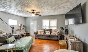 447 Cuyahoga St, Akron, OH 44310