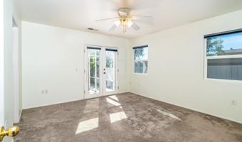 7595 Saranac Ave, La Mesa, CA 91942