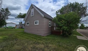 302 S 8th St E, Baker, MT 59313