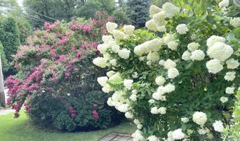 26 Altoona Ave, Staten Island, NY 10306