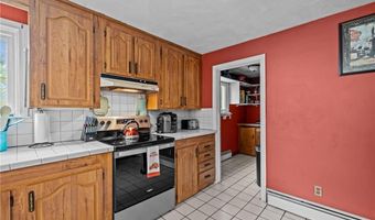980 Plainfield Pike, Coventry, RI 02827